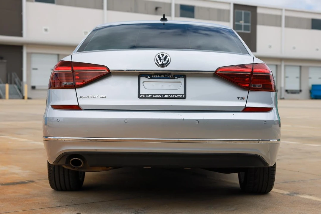 2018 Volkswagen Passat - Image 7 of 21