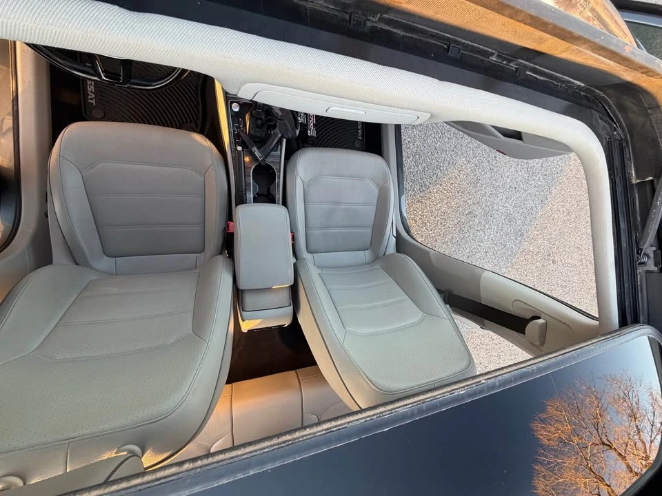 2018 Volkswagen Passat - Image 10 of 12