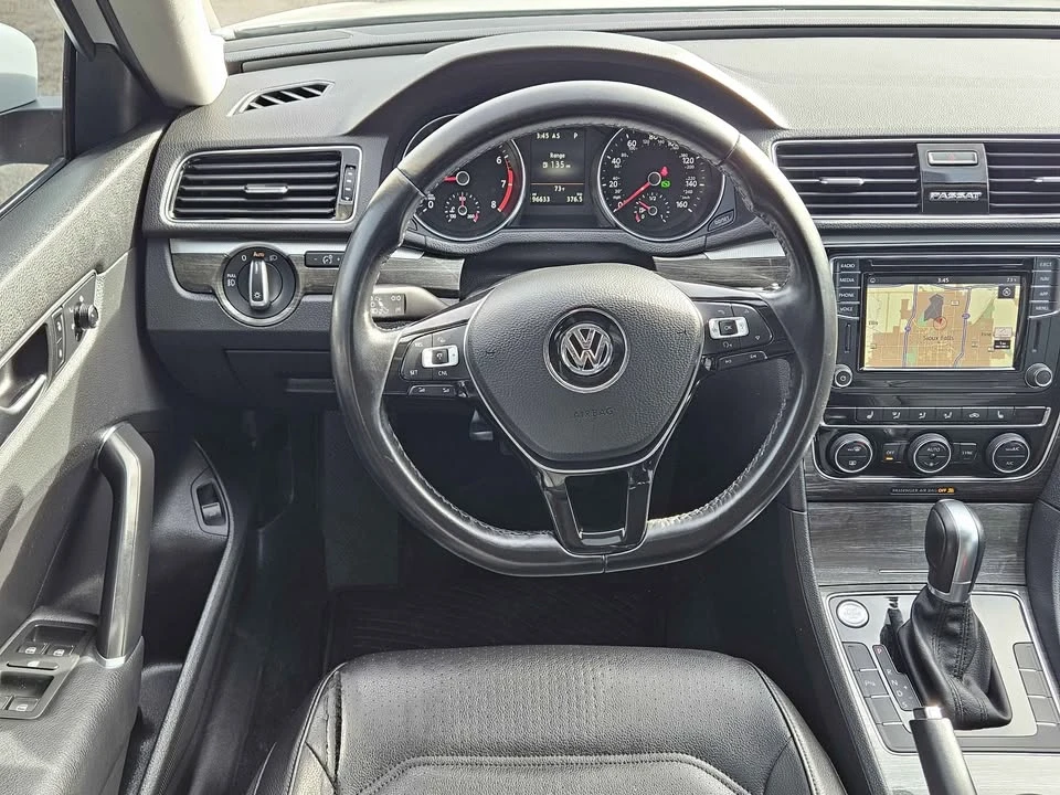 2018 Volkswagen Passat - Image 16 of 19