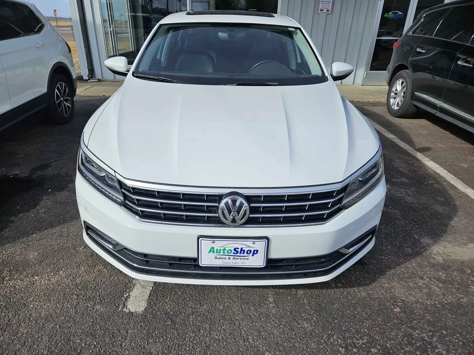 2018 Volkswagen Passat - Image 7 of 19
