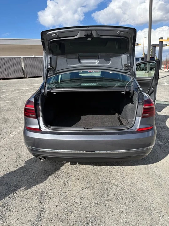 2018 Volkswagen Passat - Image 6 of 6