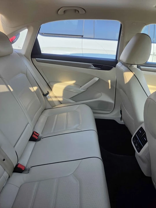 2018 Volkswagen Passat - Image 7 of 7