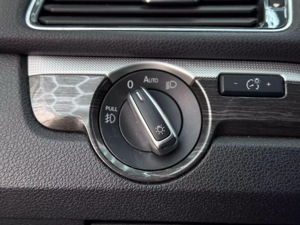 2018 Volkswagen Passat - Image 21 of 21