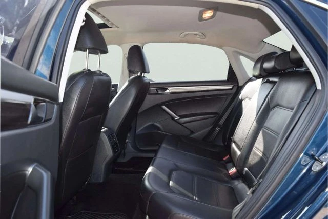 2018 Volkswagen Passat - Image 16 of 21