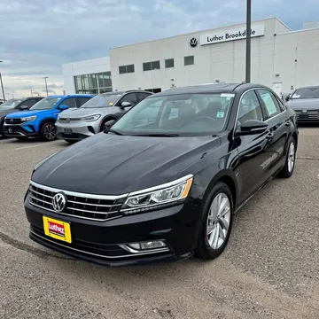 2018 Volkswagen Passat 2.0T SE