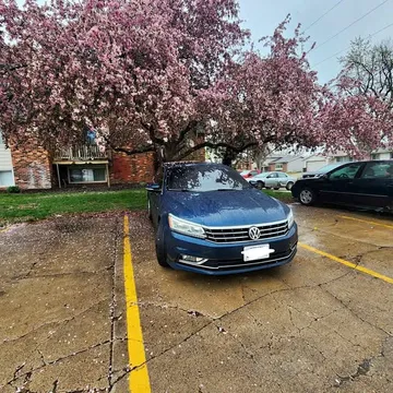 2018 Volkswagen Passat 2.0T SE