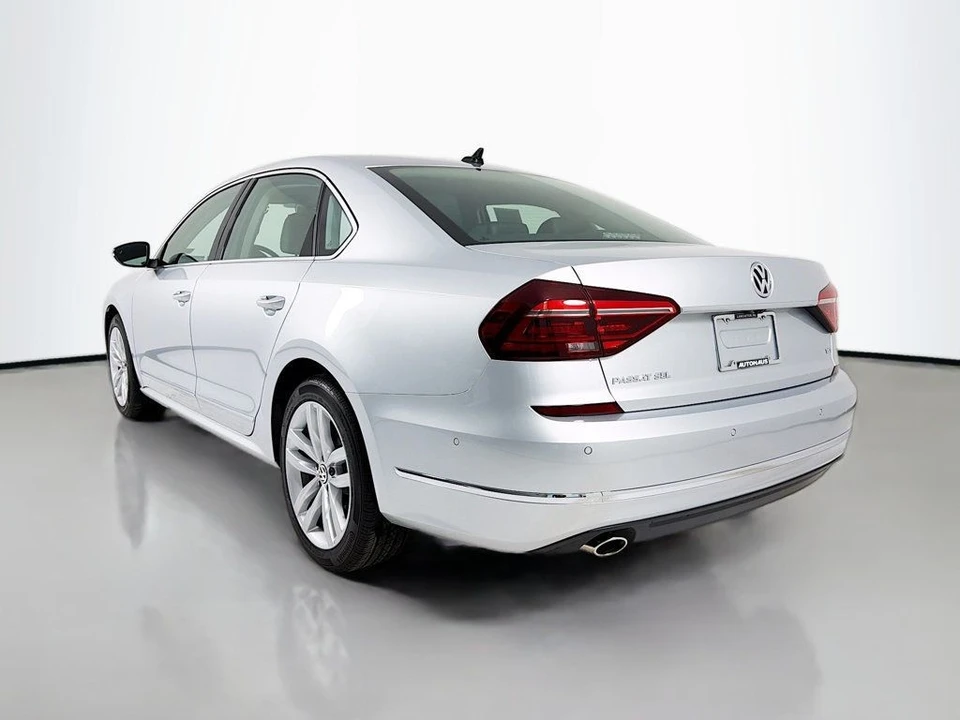 2018 Volkswagen Passat - Image 5 of 12