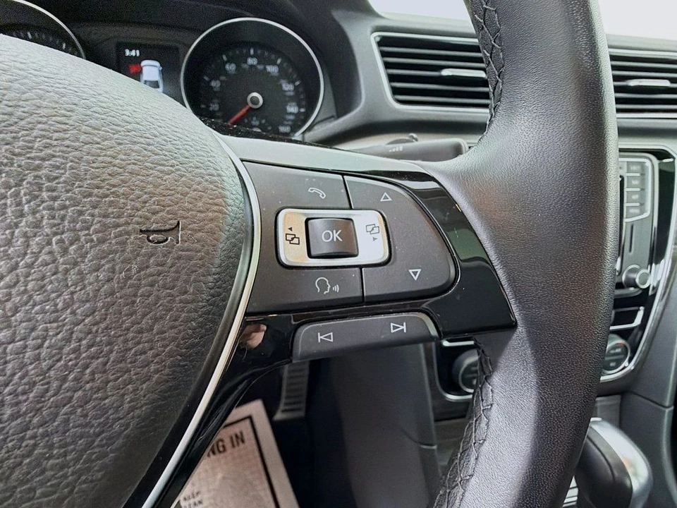 2018 Volkswagen Passat - Image 12 of 12