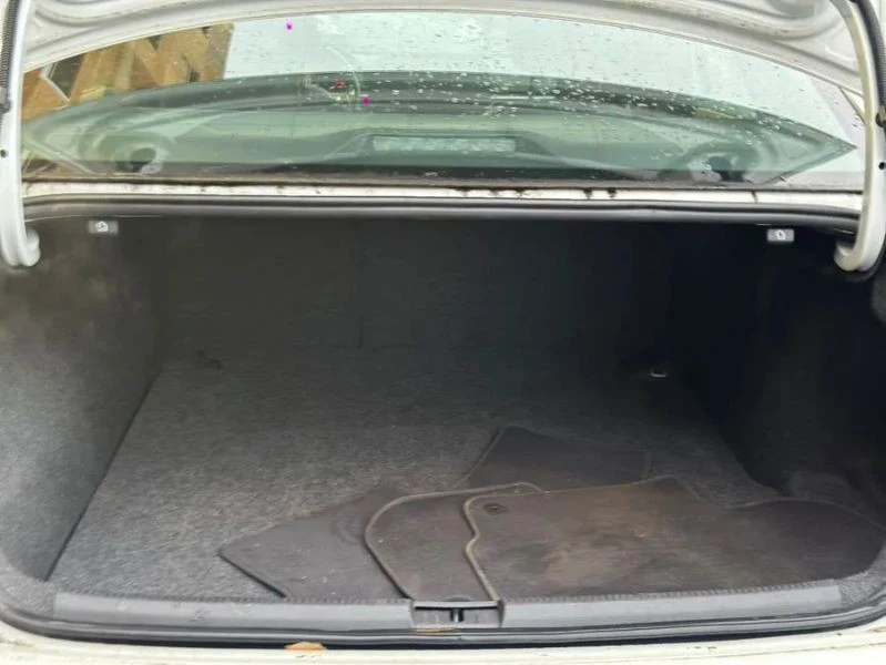 2018 Volkswagen Passat - Image 8 of 12