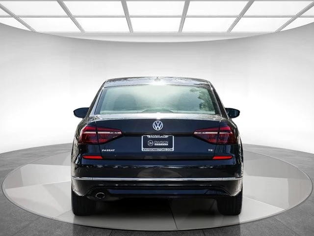 2018 Volkswagen Passat - Image 3 of 12