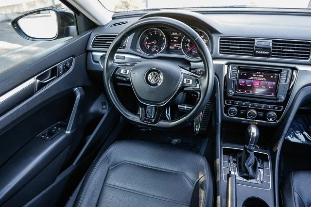 2018 Volkswagen Passat - Image 14 of 21