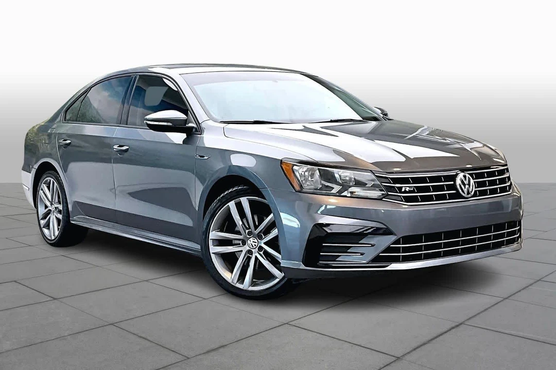 2018 Volkswagen Passat - Image 3 of 12