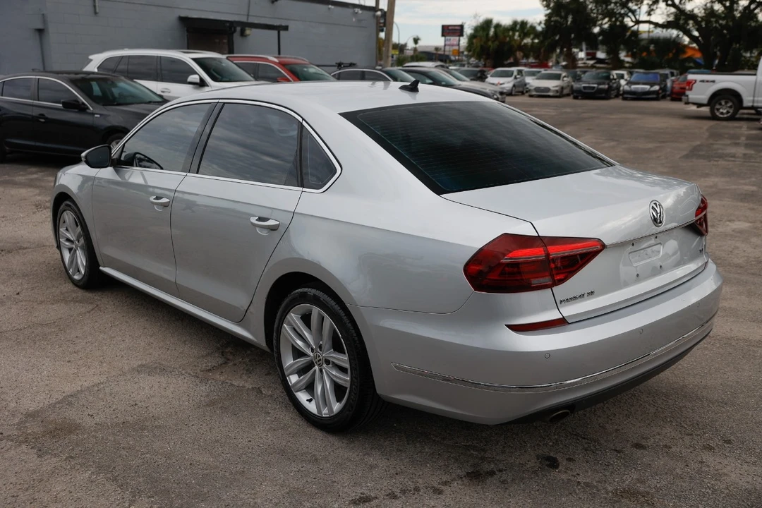 2018 Volkswagen Passat - Image 5 of 12