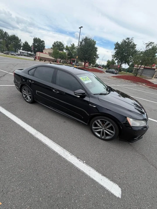 2018 Volkswagen Passat - Image 2 of 9