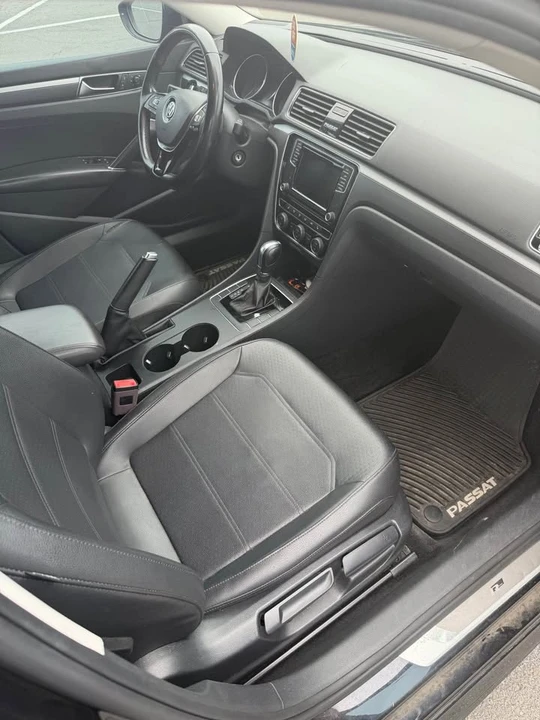 2018 Volkswagen Passat - Image 9 of 9
