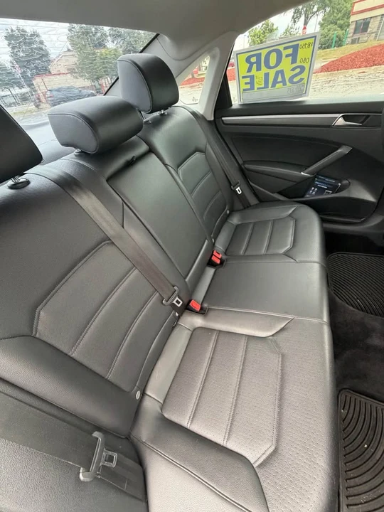 2018 Volkswagen Passat - Image 4 of 9