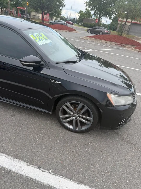 2018 Volkswagen Passat - Image 8 of 9