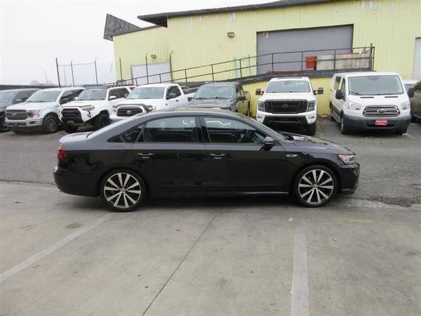2018 Volkswagen Passat - Image 8 of 21