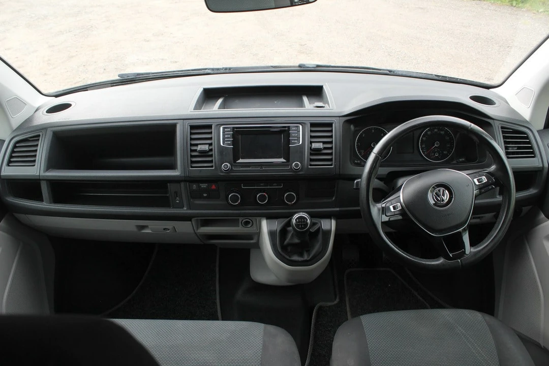2018 Volkswagen EuroVan - Image 30 of 31
