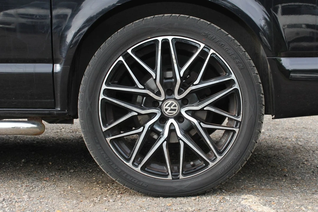2018 Volkswagen EuroVan - Image 26 of 31