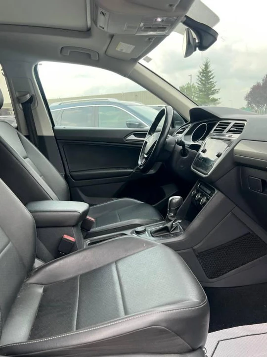 2018 Volkswagen Tiguan - Image 9 of 19