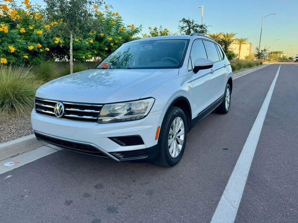2018 Volkswagen Tiguan - Image 2 of 8