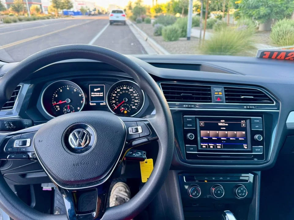 2018 Volkswagen Tiguan - Image 7 of 8
