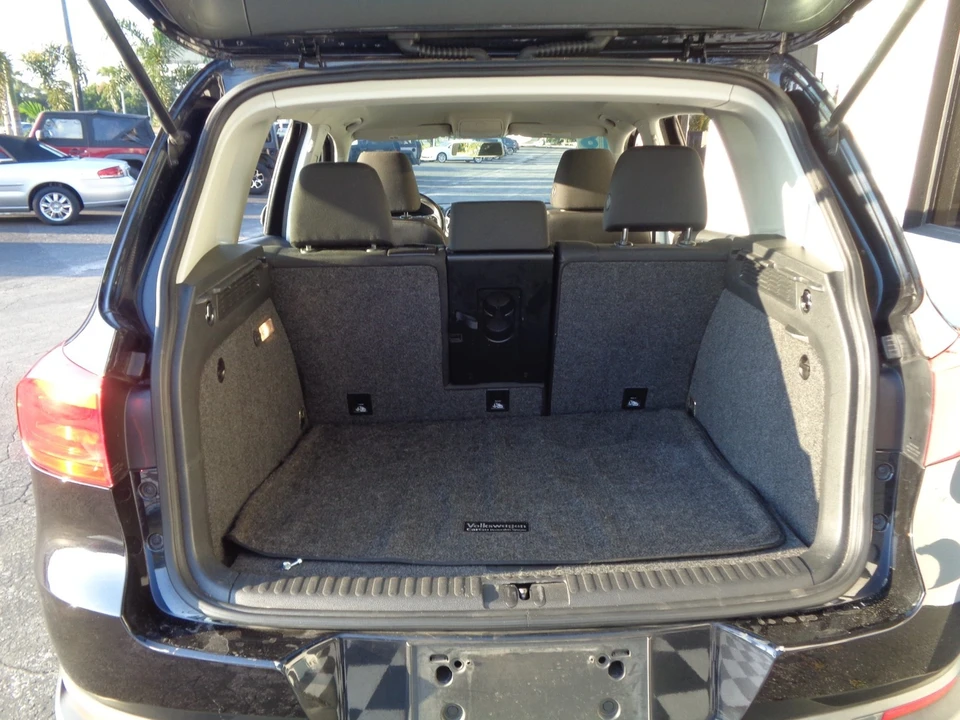 2018 Volkswagen Tiguan - Image 11 of 20