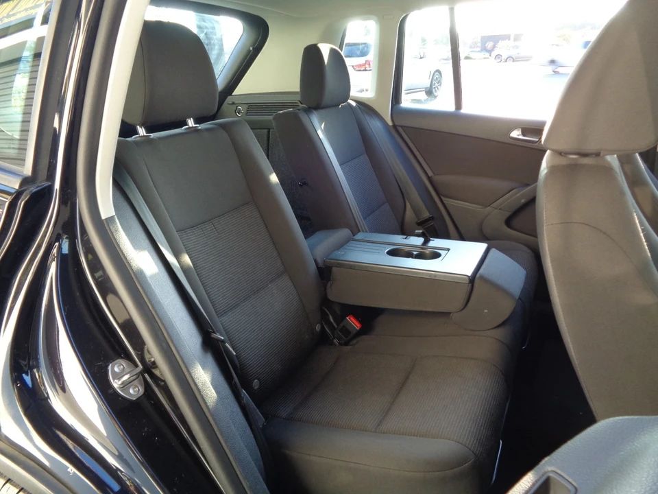 2018 Volkswagen Tiguan - Image 13 of 20