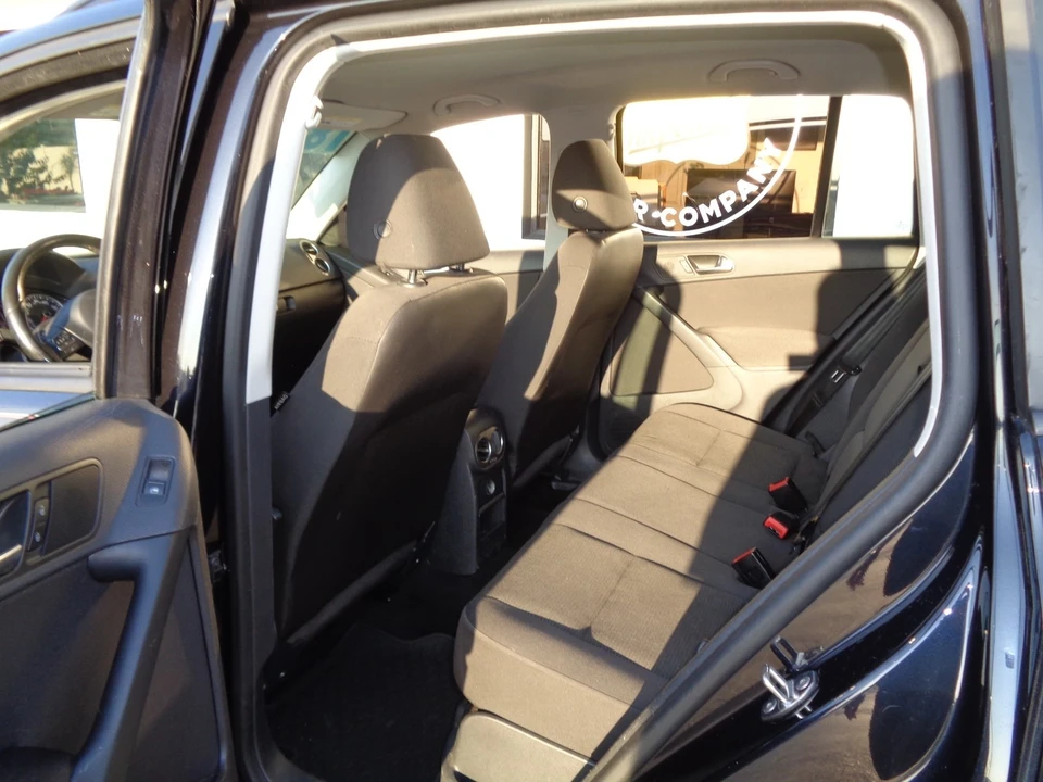 2018 Volkswagen Tiguan - Image 12 of 20
