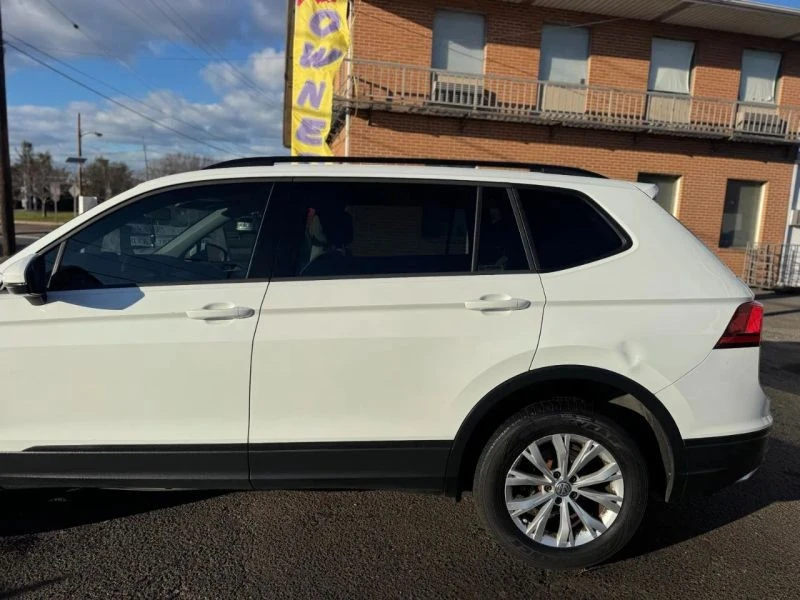 2018 Volkswagen Tiguan - Image 8 of 12