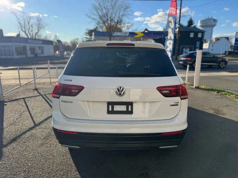 2018 Volkswagen Tiguan - Image 11 of 12