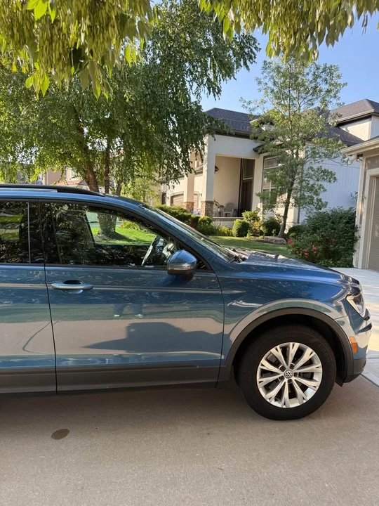2018 Volkswagen Tiguan - Image 9 of 18