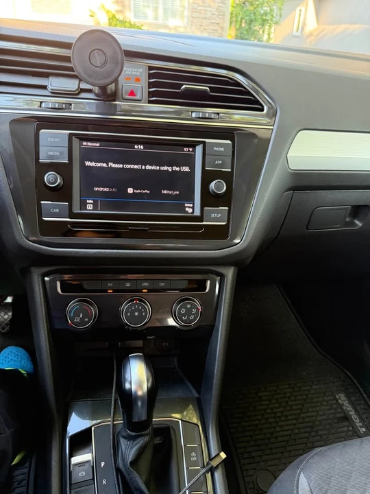 2018 Volkswagen Tiguan - Image 16 of 18