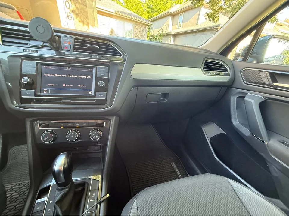2018 Volkswagen Tiguan - Image 14 of 18