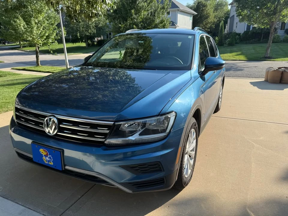 2018 Volkswagen Tiguan - Image 2 of 18