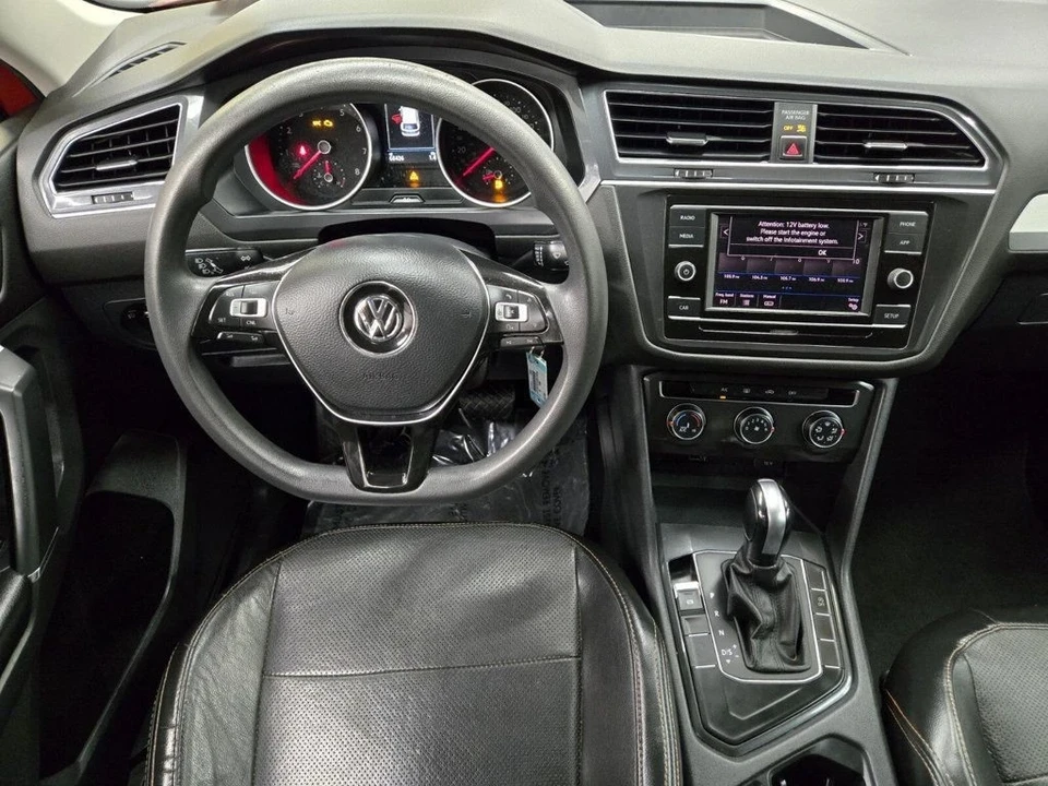2018 Volkswagen Tiguan - Image 8 of 20