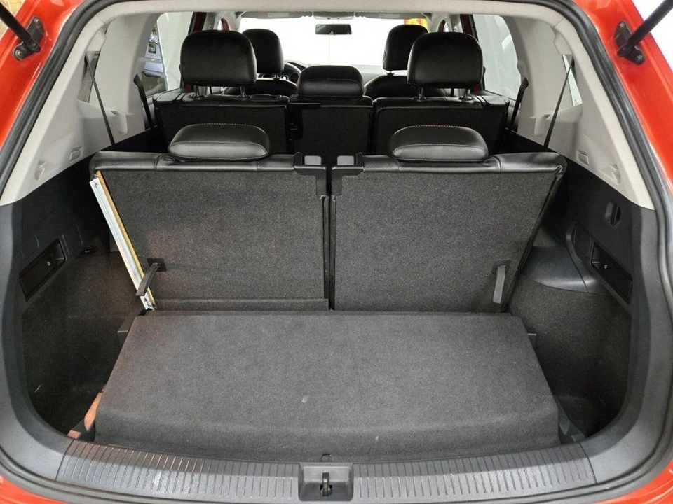 2018 Volkswagen Tiguan - Image 9 of 20