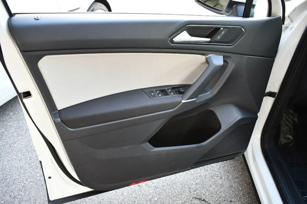 2018 Volkswagen Tiguan - Image 11 of 21