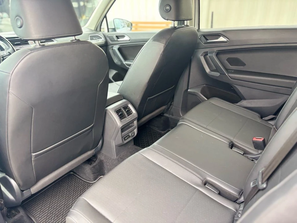 2018 Volkswagen Tiguan - Image 19 of 21