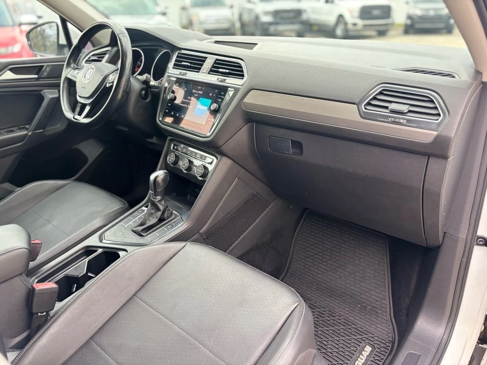 2018 Volkswagen Tiguan - Image 13 of 21