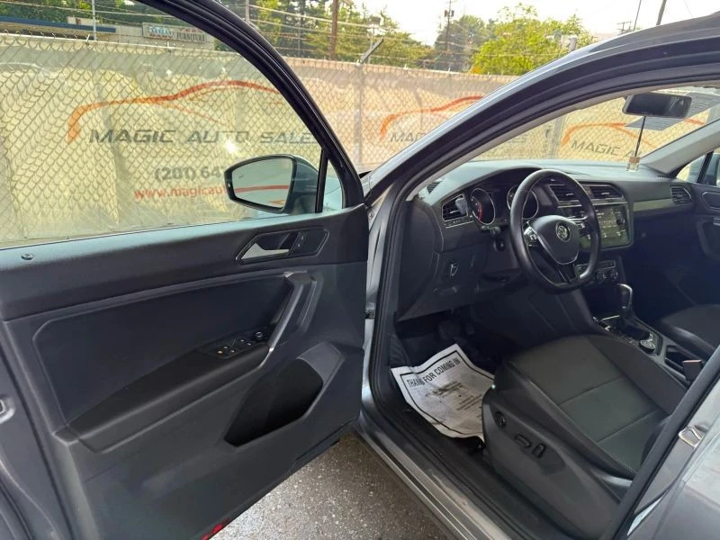 2018 Volkswagen Tiguan - Image 12 of 12