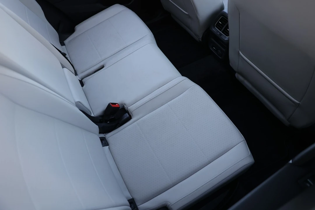 2018 Volkswagen Tiguan - Image 12 of 12