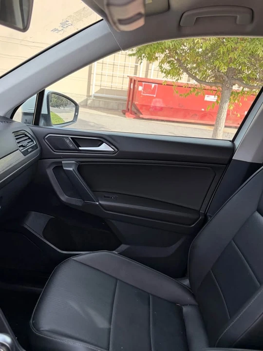 2018 Volkswagen Tiguan - Image 11 of 12