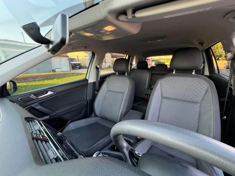 2018 Volkswagen Tiguan - Image 12 of 12