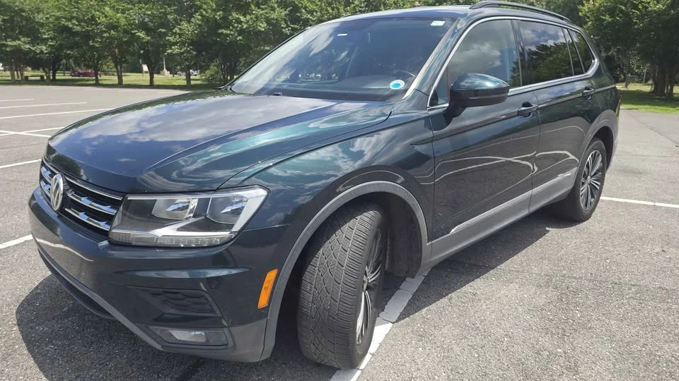 2018 Volkswagen Tiguan - Image 2 of 20
