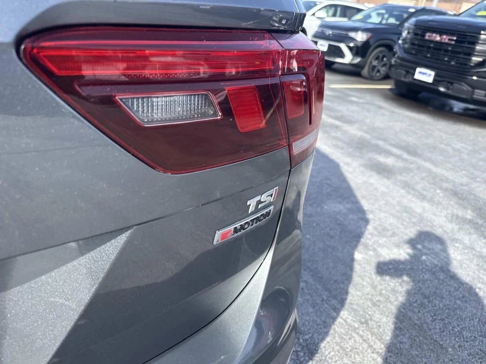 2018 Volkswagen Tiguan - Image 6 of 21