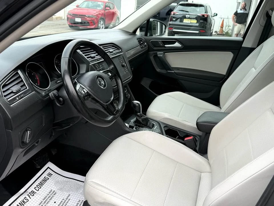2018 Volkswagen Tiguan - Image 11 of 19