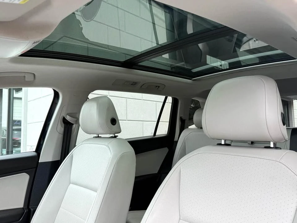 2018 Volkswagen Tiguan - Image 17 of 19