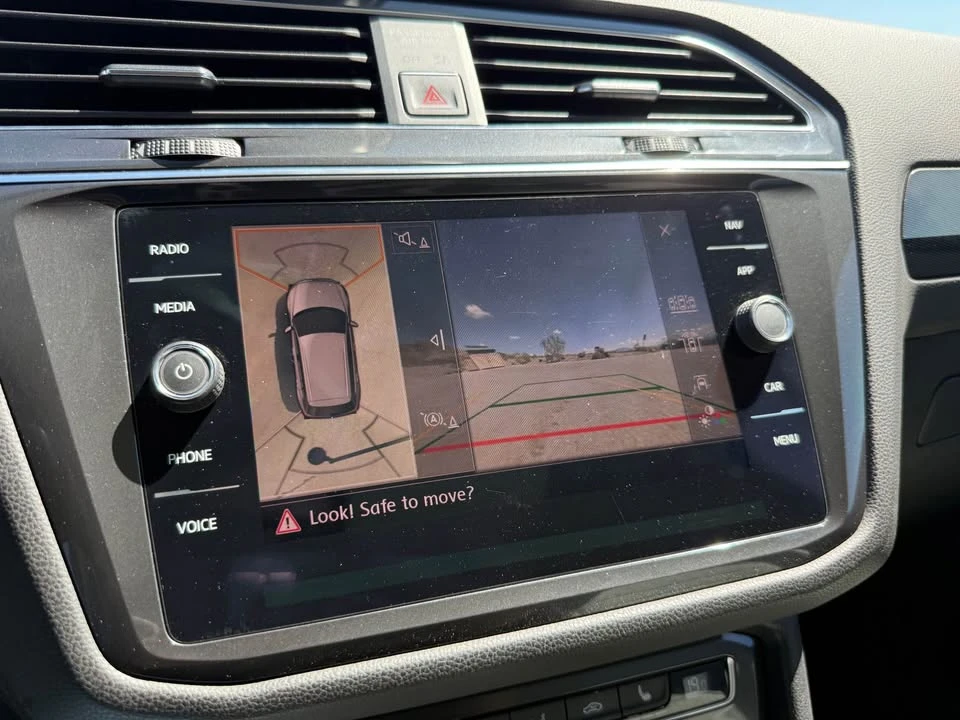 2018 Volkswagen Tiguan - Image 12 of 17